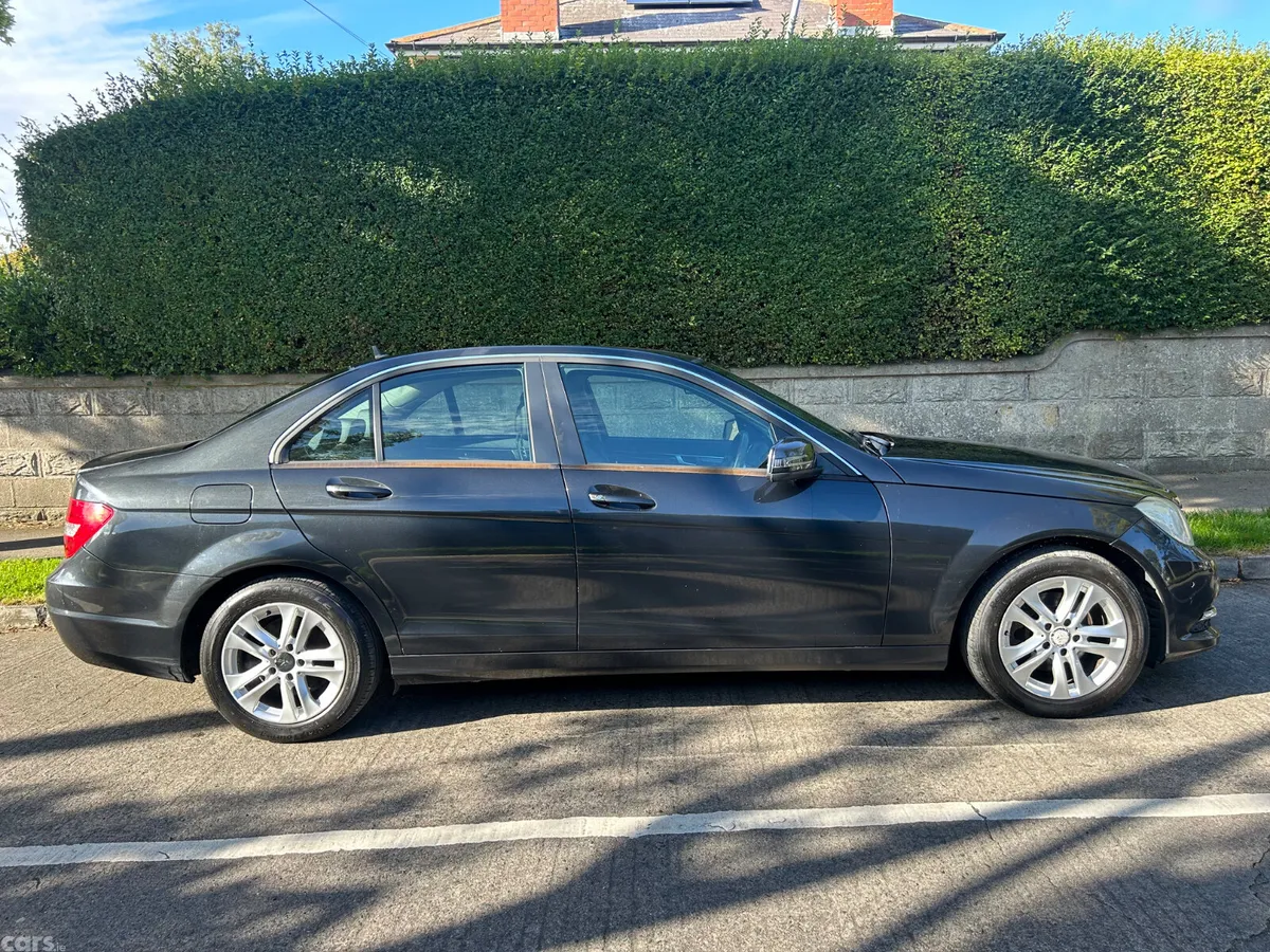 Mercedes-Benz C-Class Saloon, Diesel, 2013, Black
