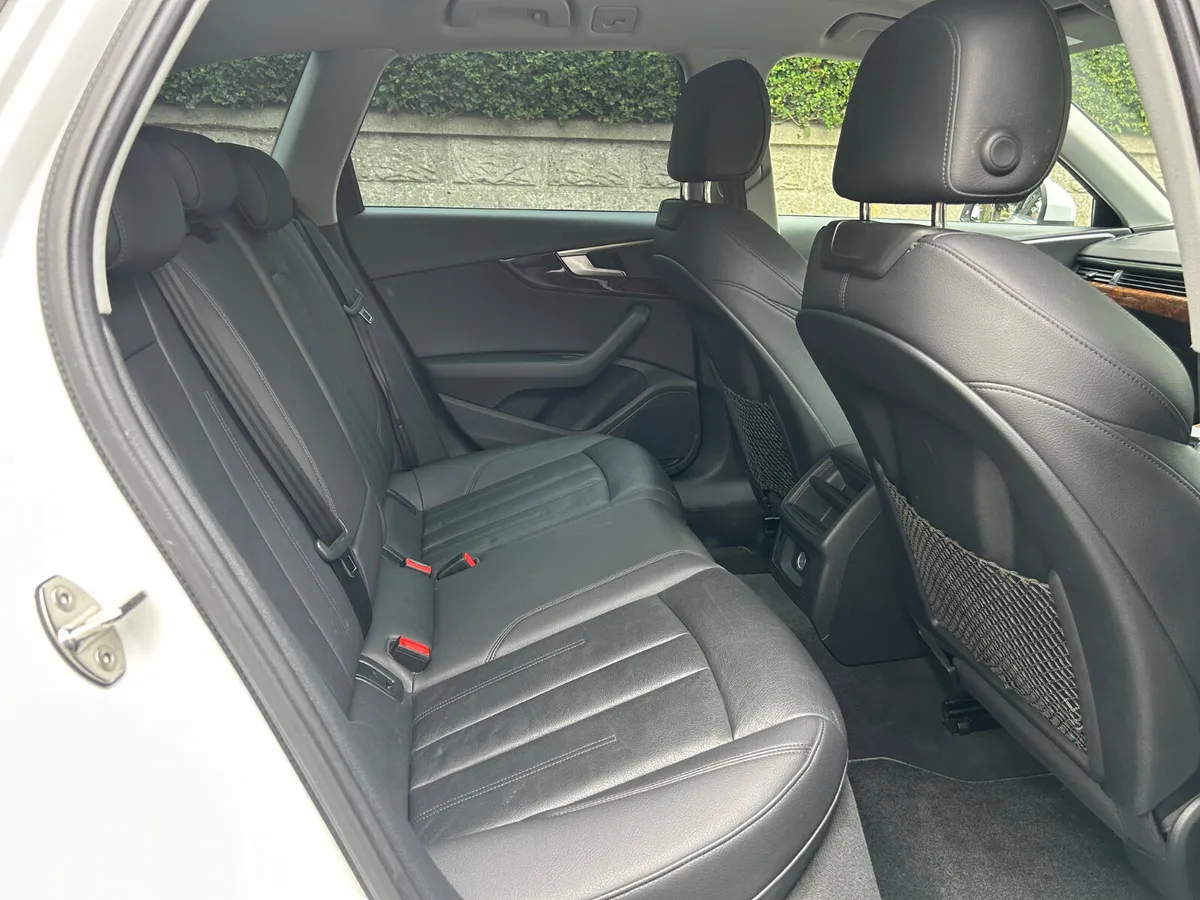 Audi A4 Estate, Petrol, 2017, White