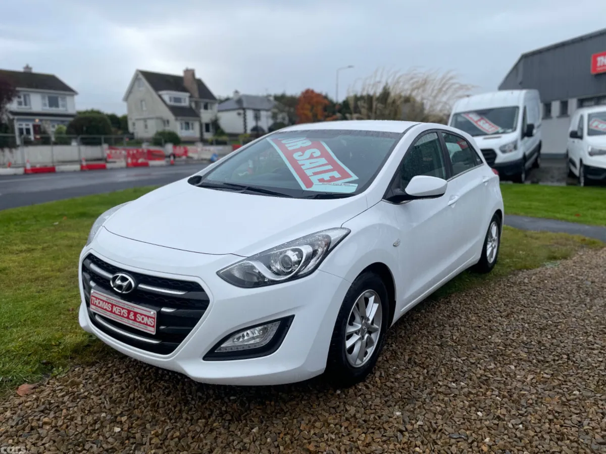 Hyundai i30 Hatchback, Diesel, 2015, White
