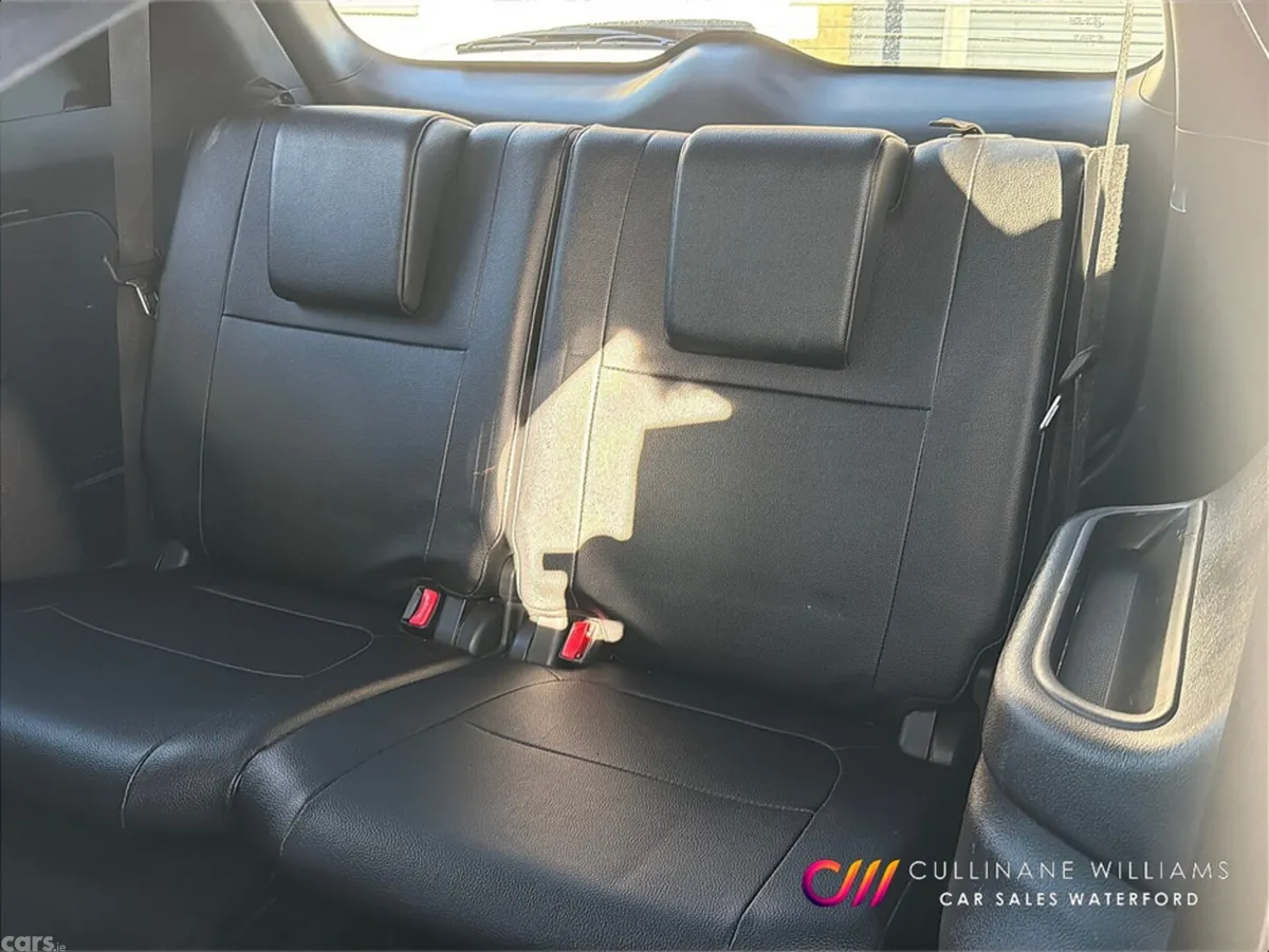 Mitsubishi Outlander SUV, Diesel, 2019, Grey