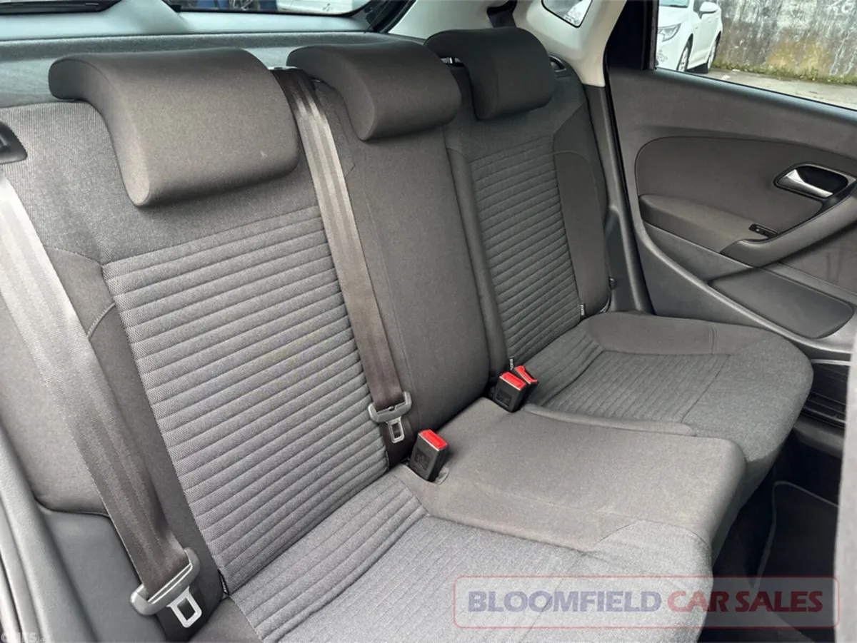 Volkswagen Polo Hatchback, Petrol, 2014, Black