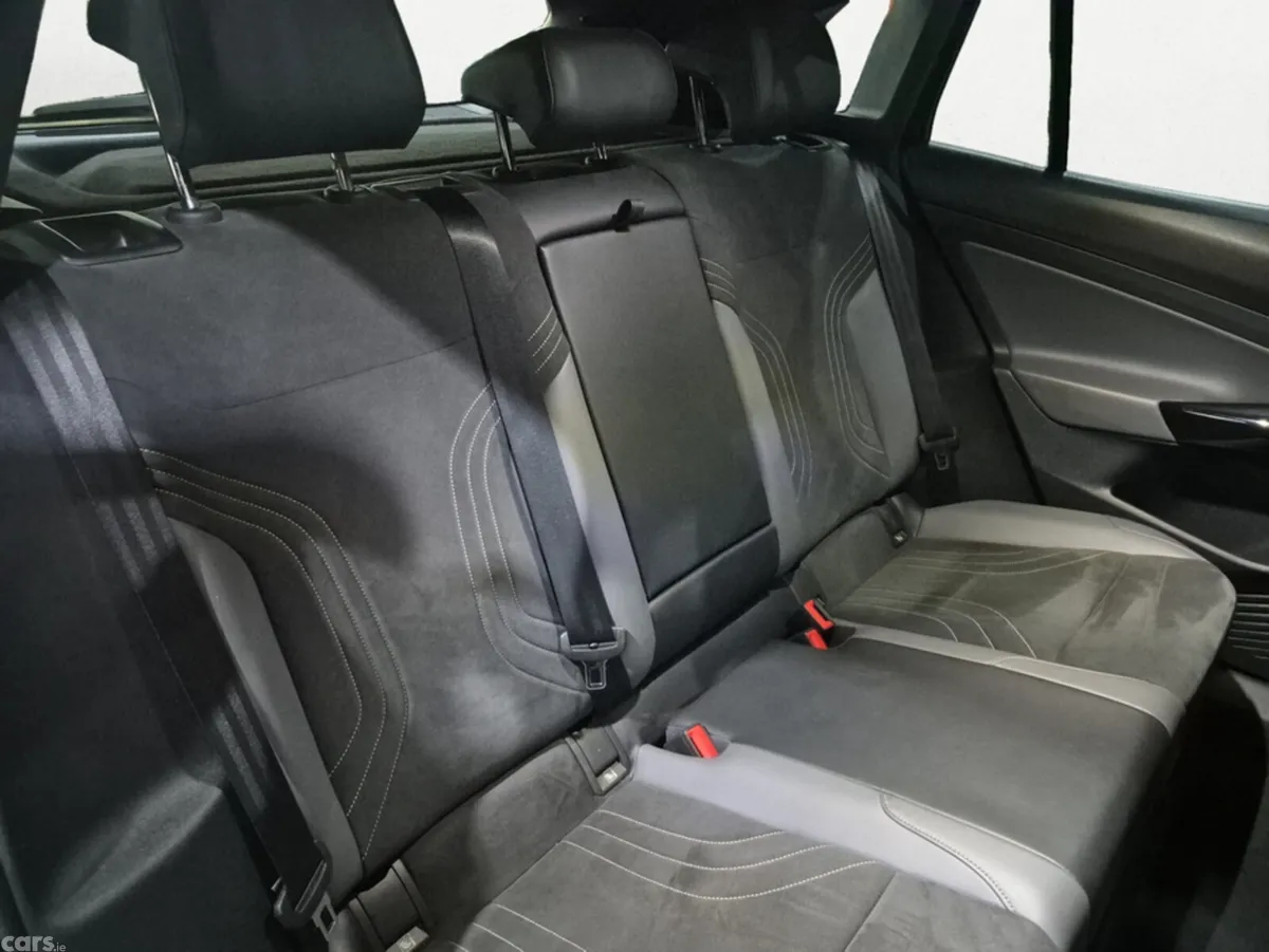 Volkswagen ID.4 Estate, Electric, 2022, Grey