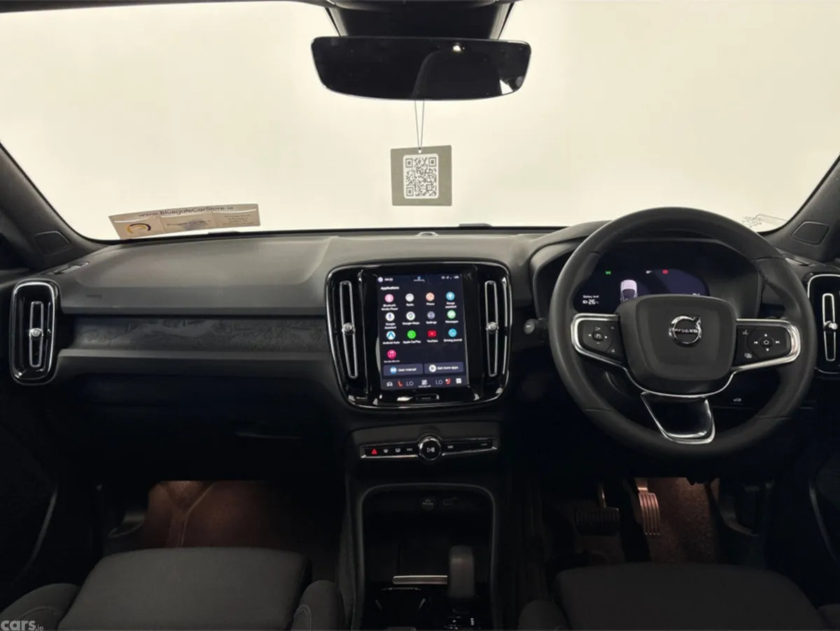 Volvo C40 Hatchback, Electric, 2023, Black