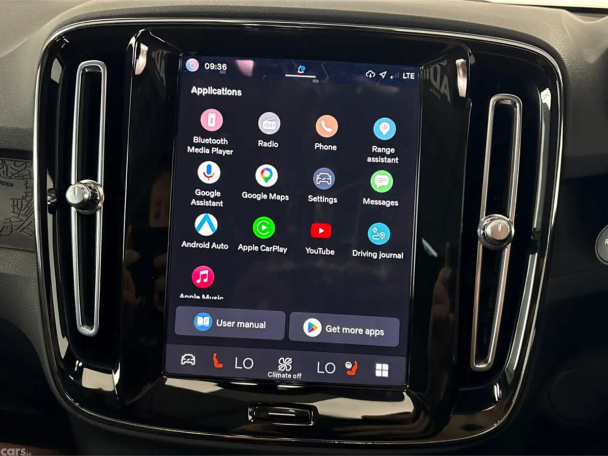 Volvo C40 Hatchback, Electric, 2023, Black