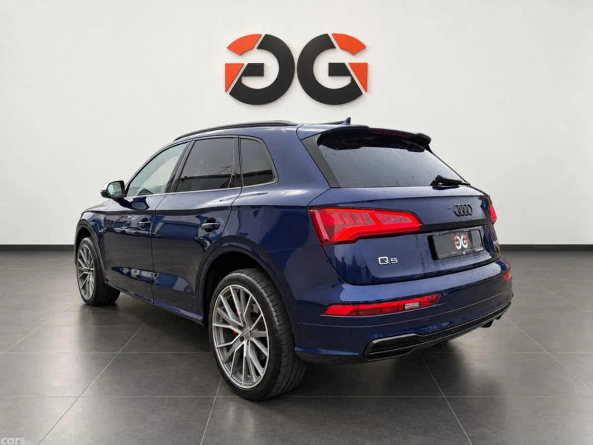 Audi Q5 Estate, Diesel, 2019, Blue