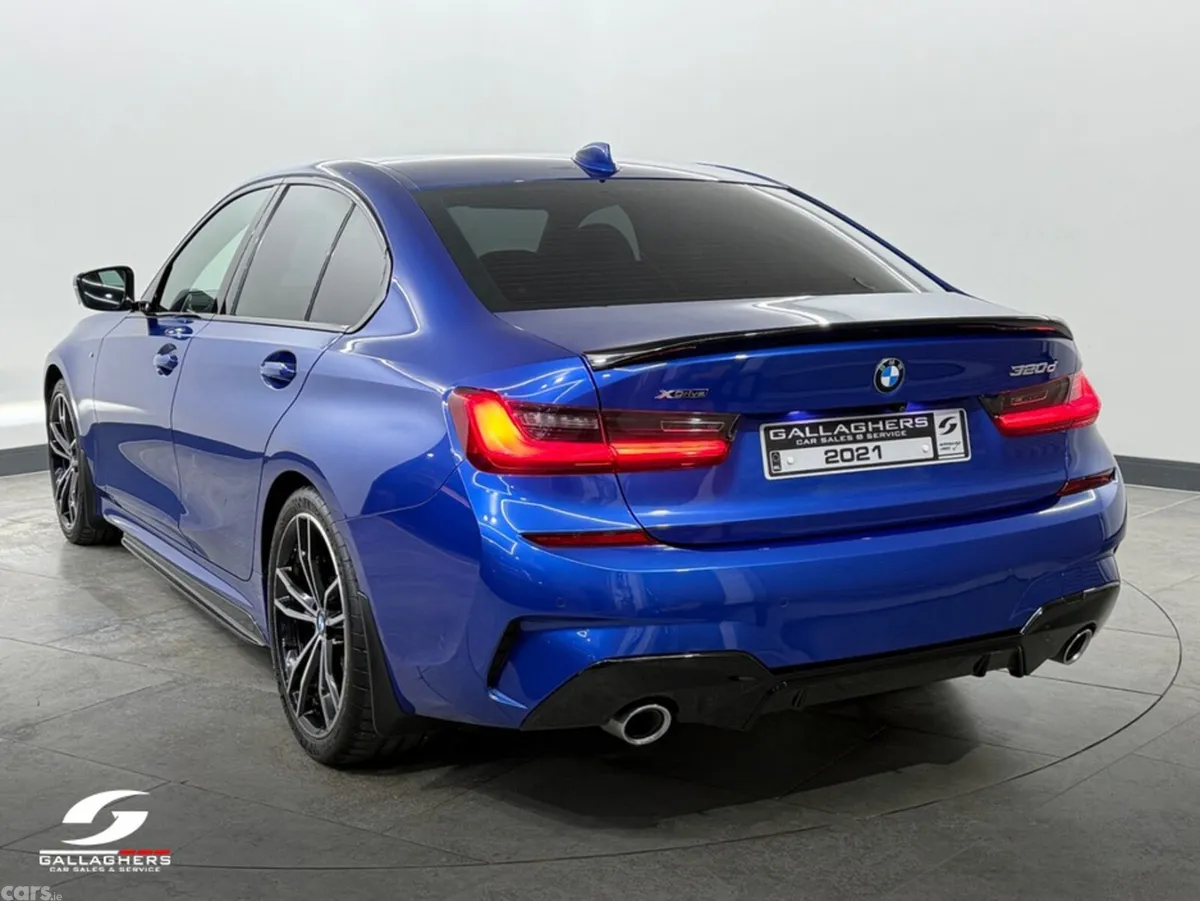 BMW 3-Series Saloon, Diesel, 2021, Blue
