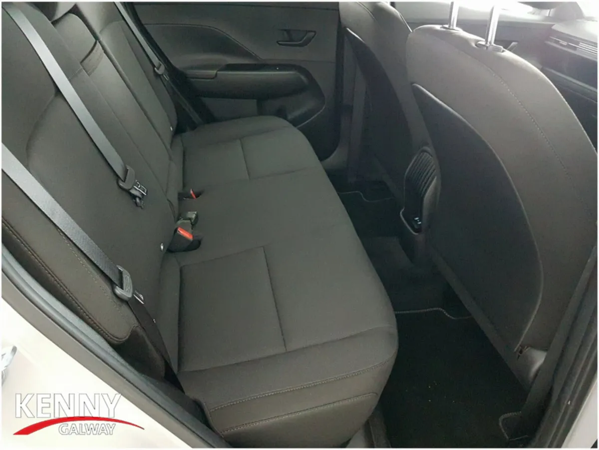 Hyundai KONA MPV, Petrol, 2023, Grey