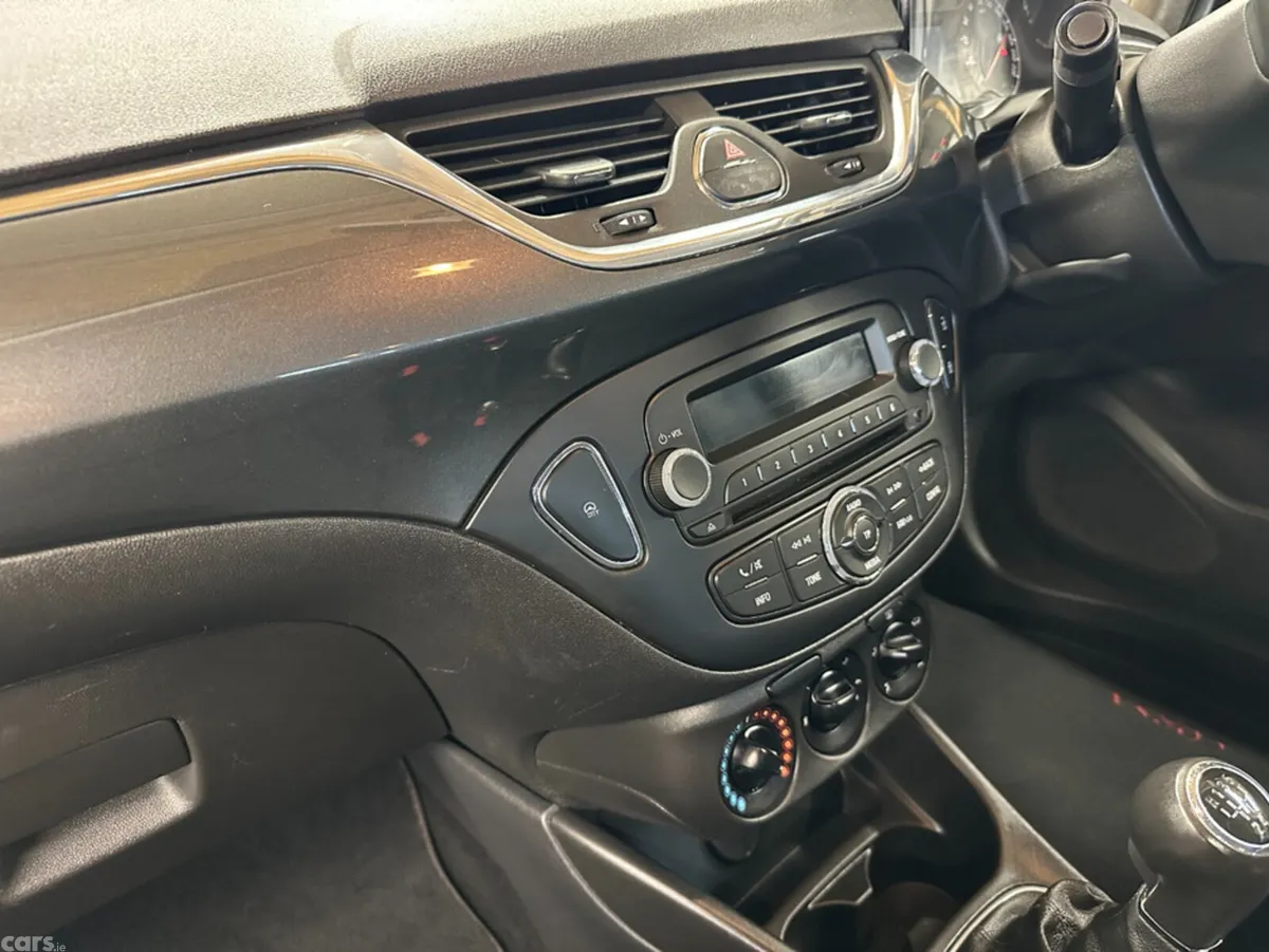 Opel Corsa Hatchback, Petrol, 2019, Silver