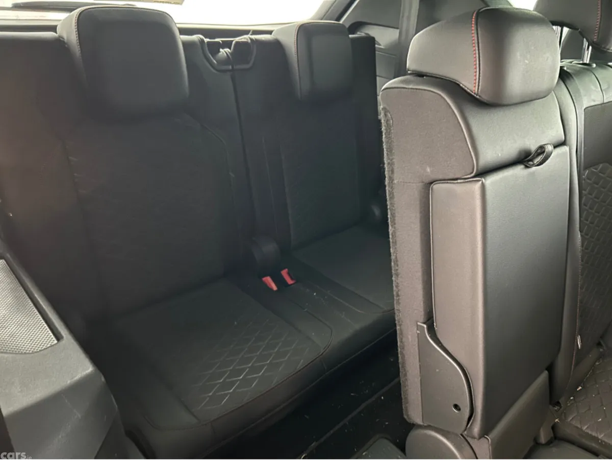 SEAT Tarraco Estate, Diesel, 2023, White