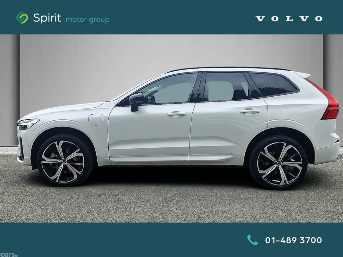Volvo XC60 SUV, Petrol Plug-in Hybrid, 2024, White
