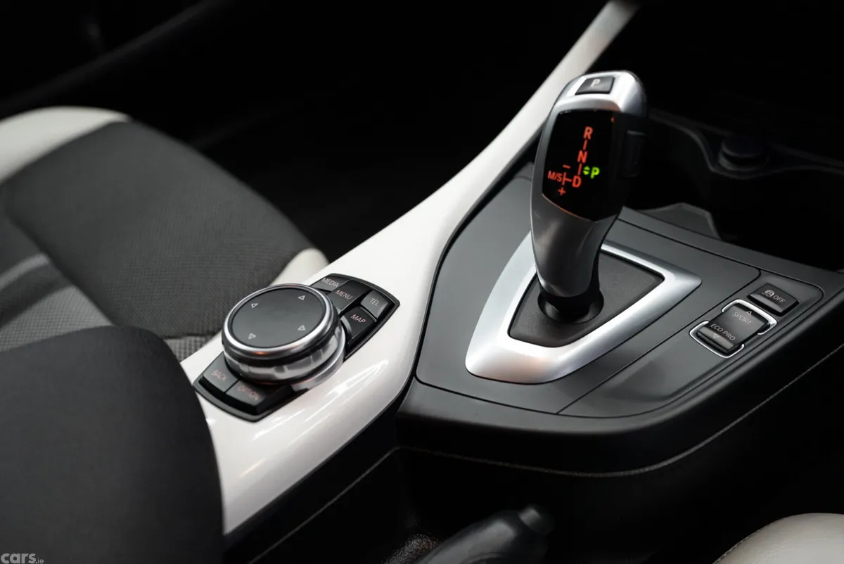 BMW 1-Series Hatchback, Petrol, 2015, White