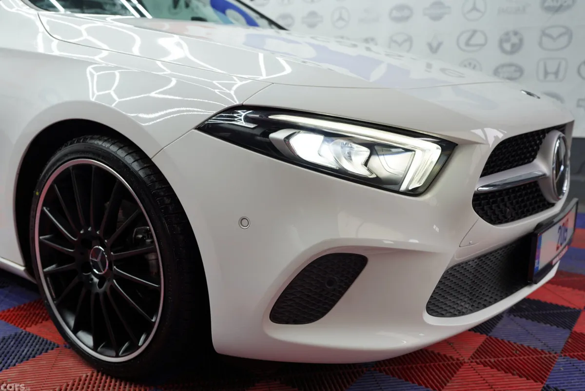 Mercedes-Benz A-Class Hatchback, Petrol, 2019, White