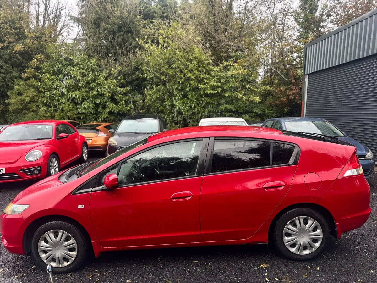 Honda Insight Estate, Petrol Hybrid, 2011, Red