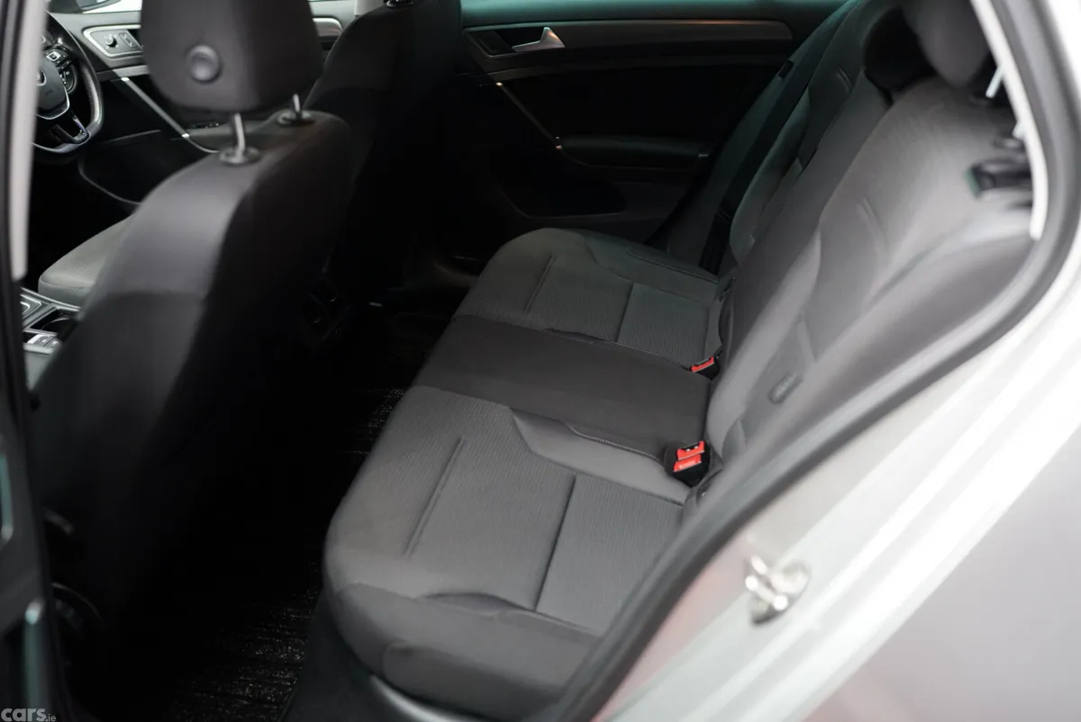 Volkswagen Golf Hatchback, Petrol, 2019, Other