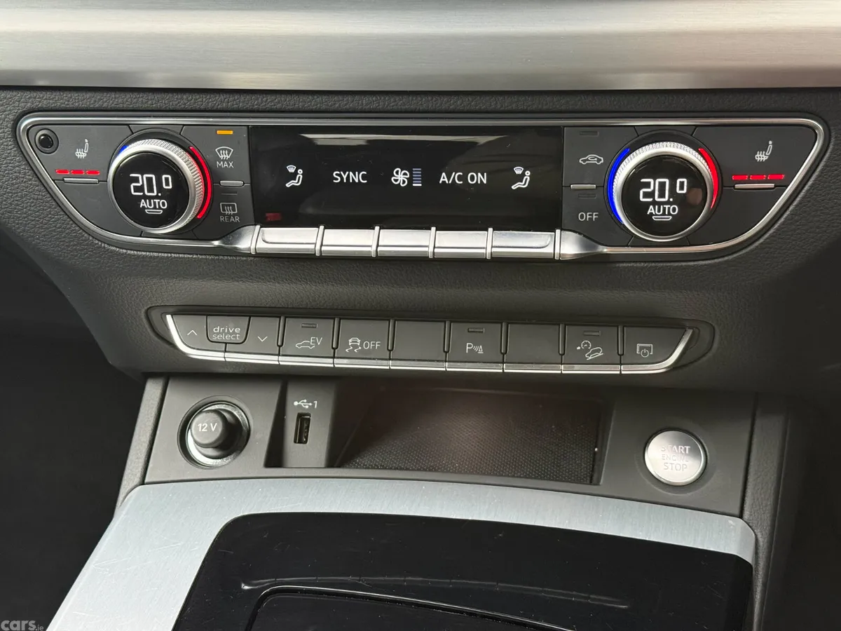 Audi Q5 SUV, Petrol Plug-in Hybrid, 2023, Black