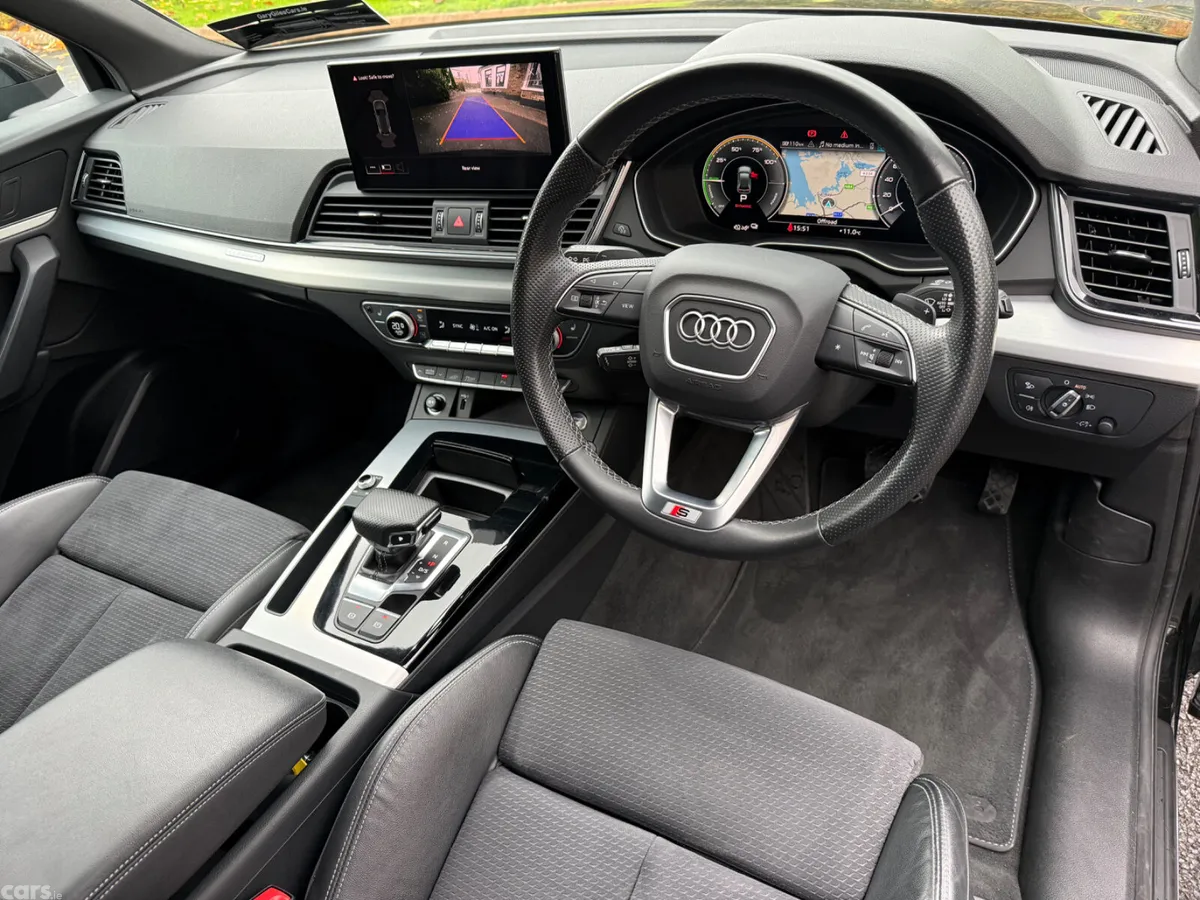 Audi Q5 SUV, Petrol Plug-in Hybrid, 2023, Black