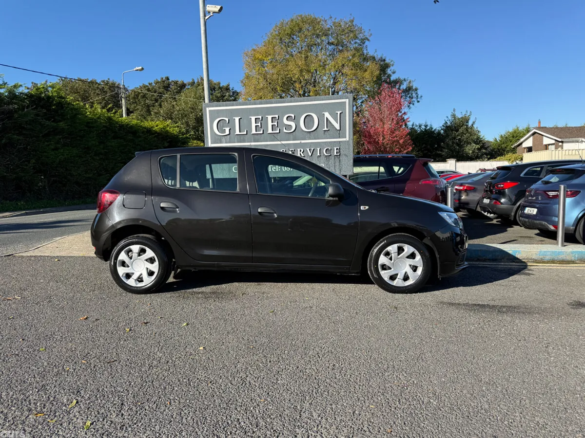 Dacia Sandero Hatchback, Petrol, 2018, Black