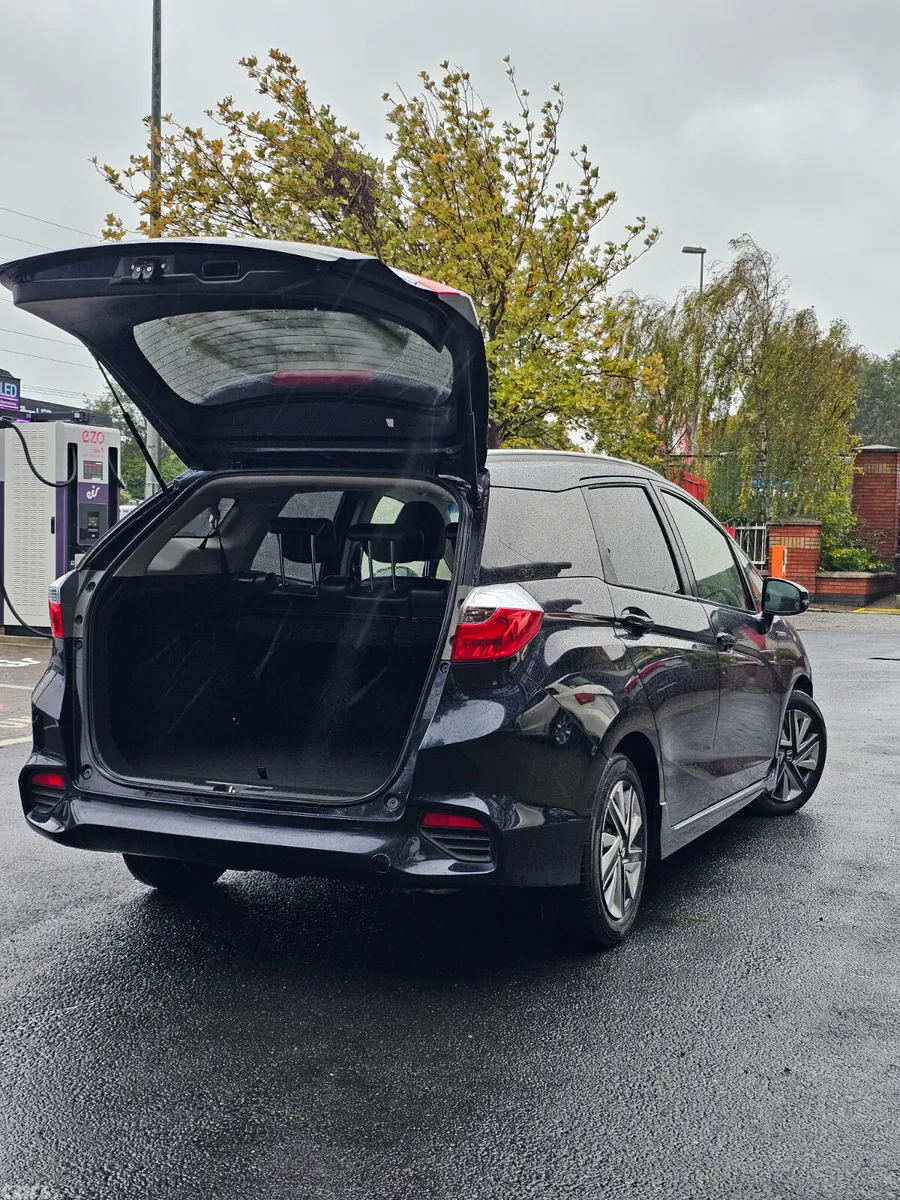 Honda Shuttle MPV, Petrol Hybrid, 2015, Other