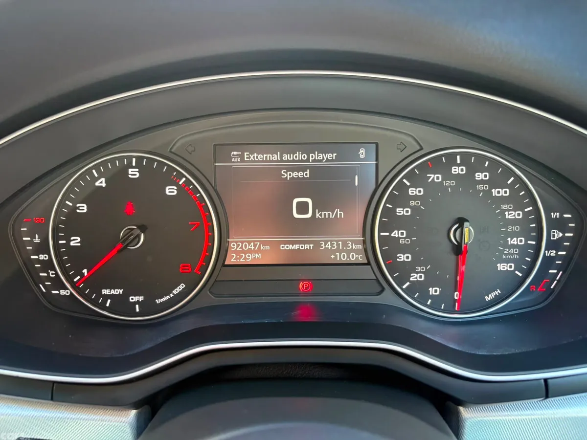 Audi A4 Saloon, Petrol, 2015, White