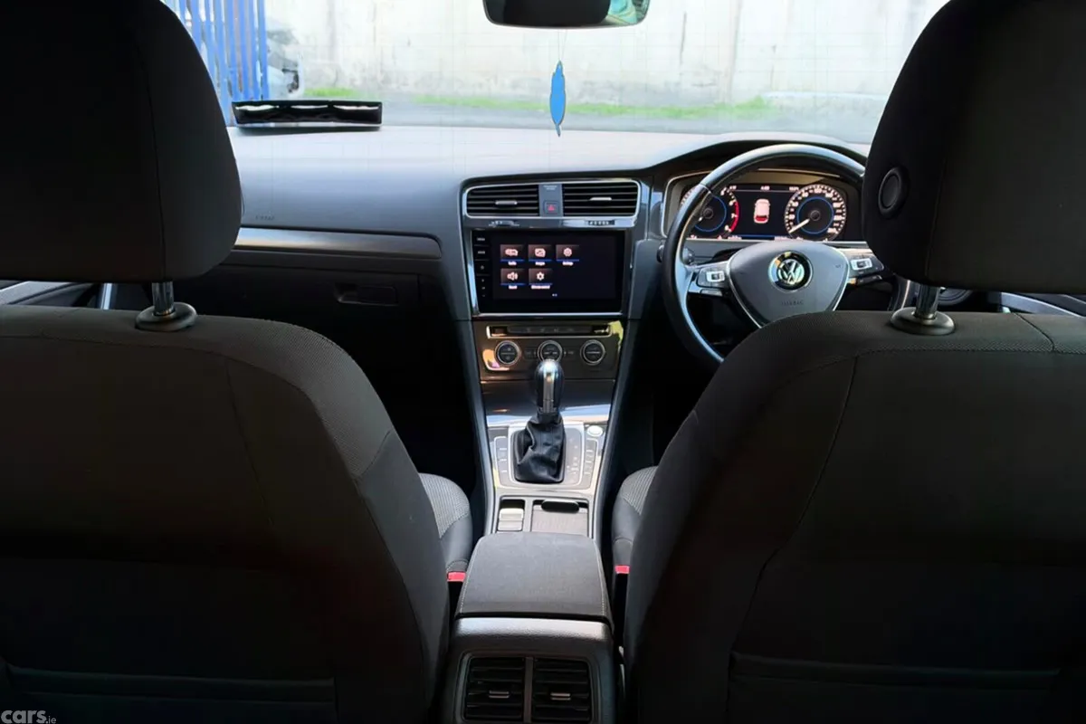 Volkswagen Golf Hatchback, Petrol, 2019, White