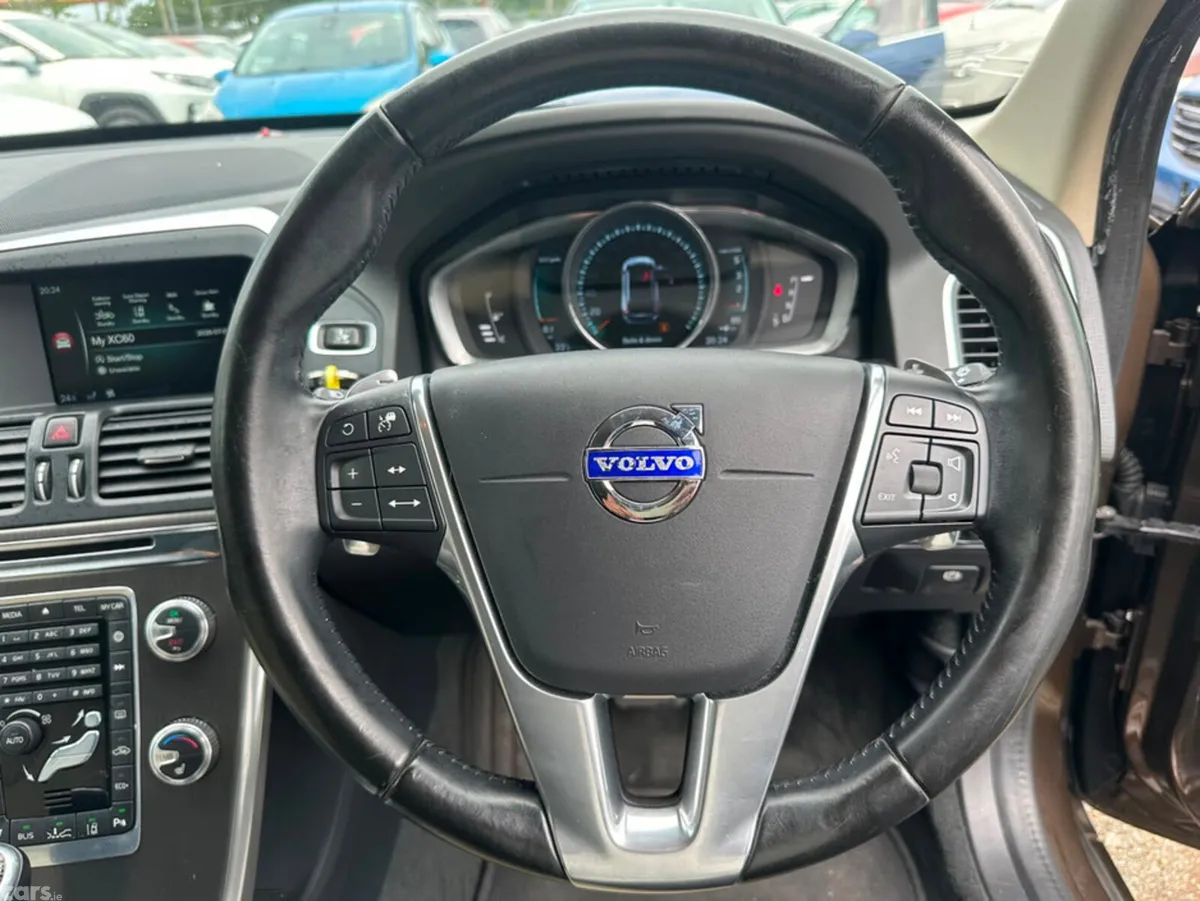 Volvo XC60 SUV, Diesel, 2015, Brown
