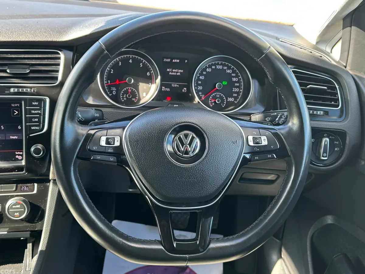 Volkswagen Golf Hatchback, Petrol, 2015, Grey