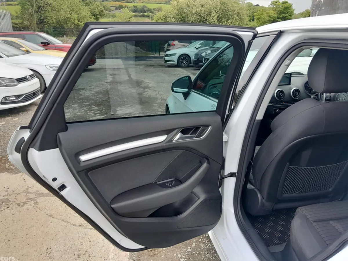 Audi A3 Hatchback, Petrol Plug-in Hybrid, 2016, White