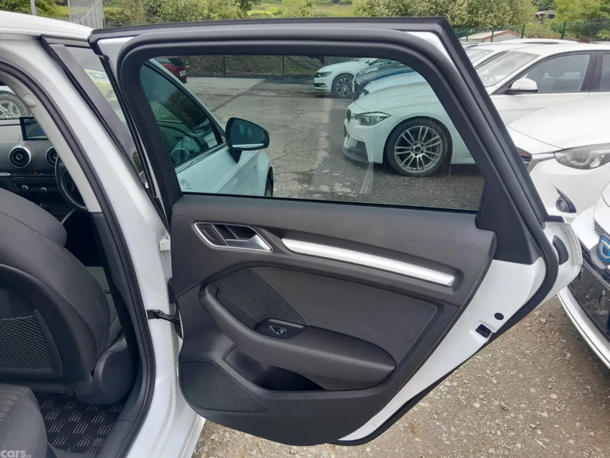 Audi A3 Hatchback, Petrol Plug-in Hybrid, 2016, White