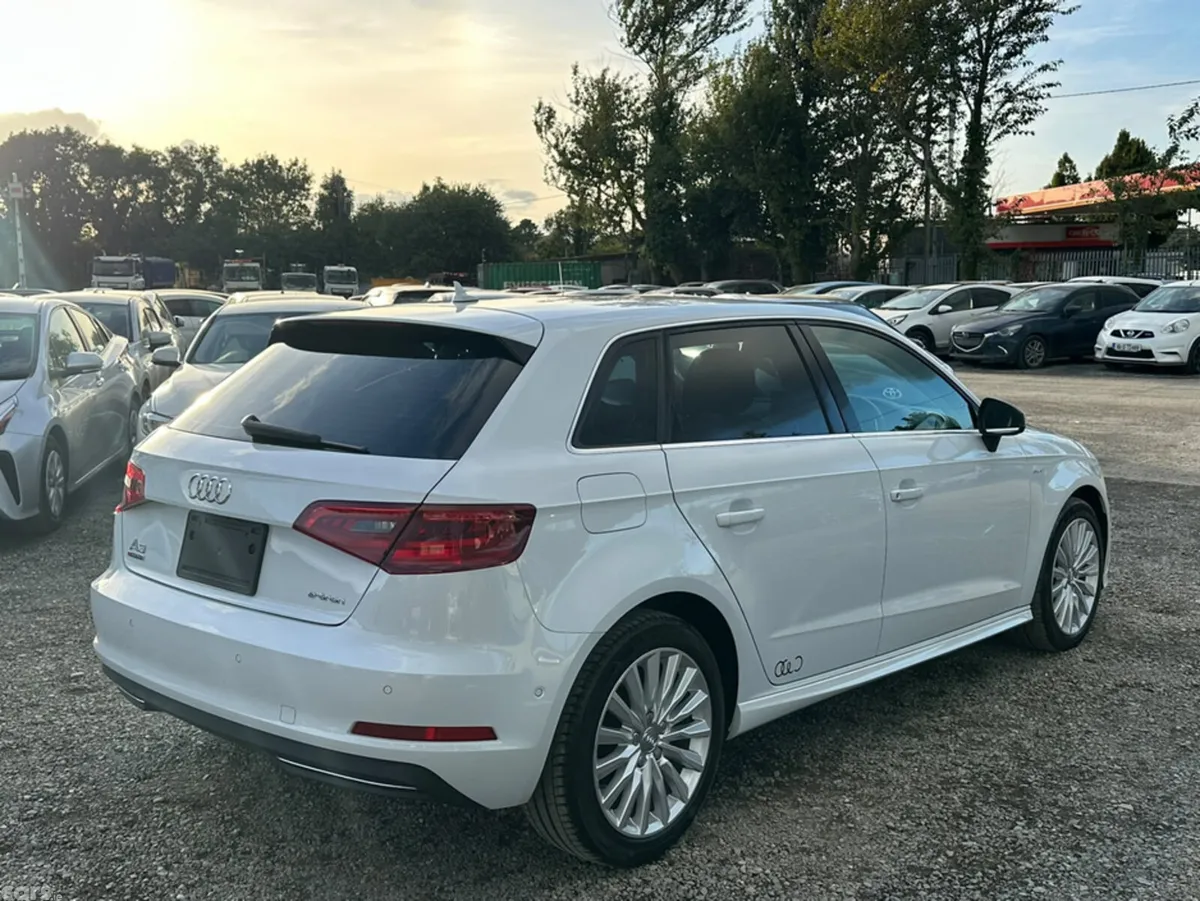 Audi A3 Hatchback, Petrol Plug-in Hybrid, 2016, White