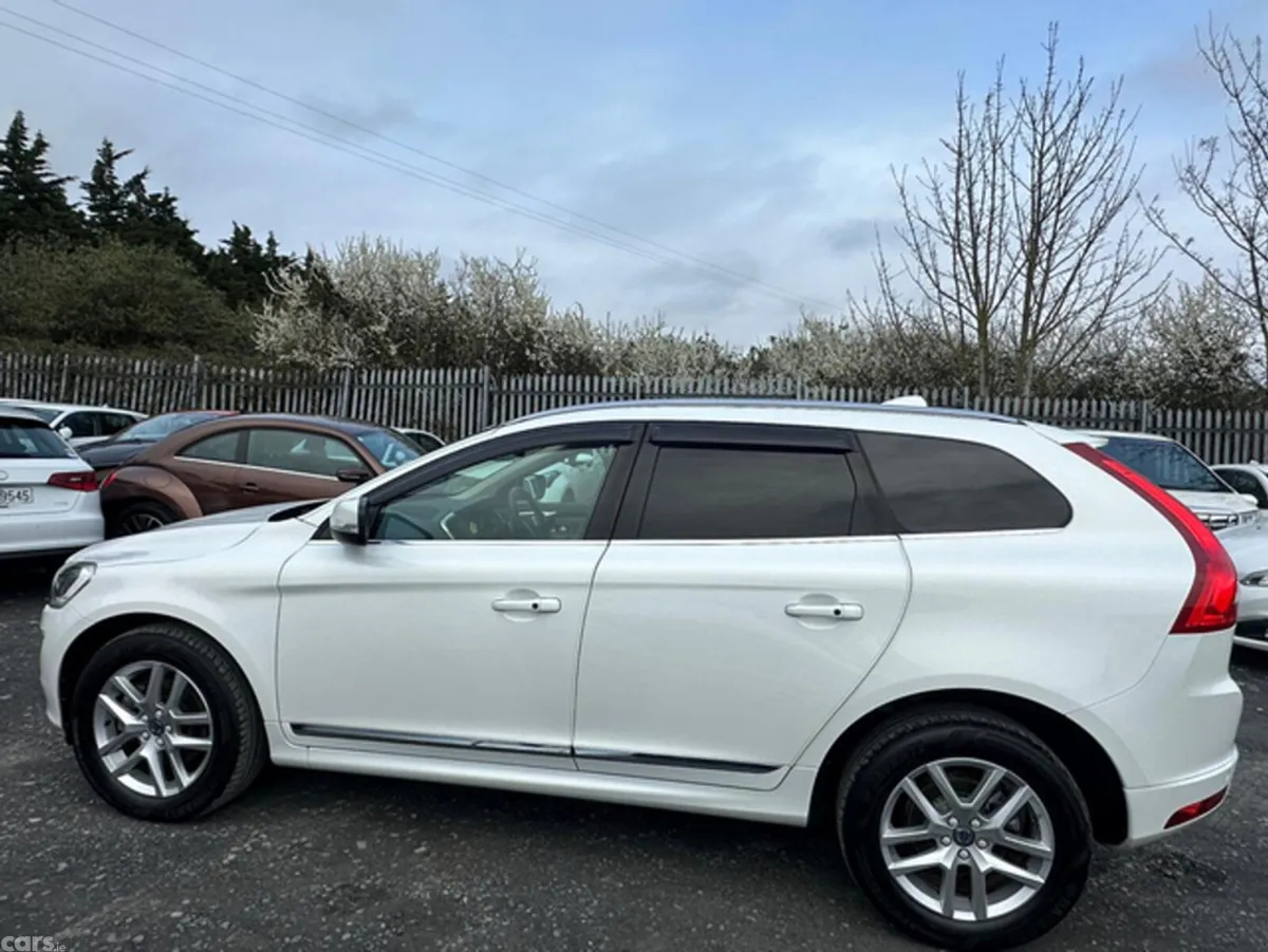 Volvo XC60 SUV, Diesel, 2017, White
