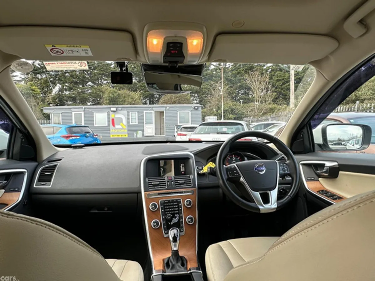 Volvo XC60 SUV, Diesel, 2017, White