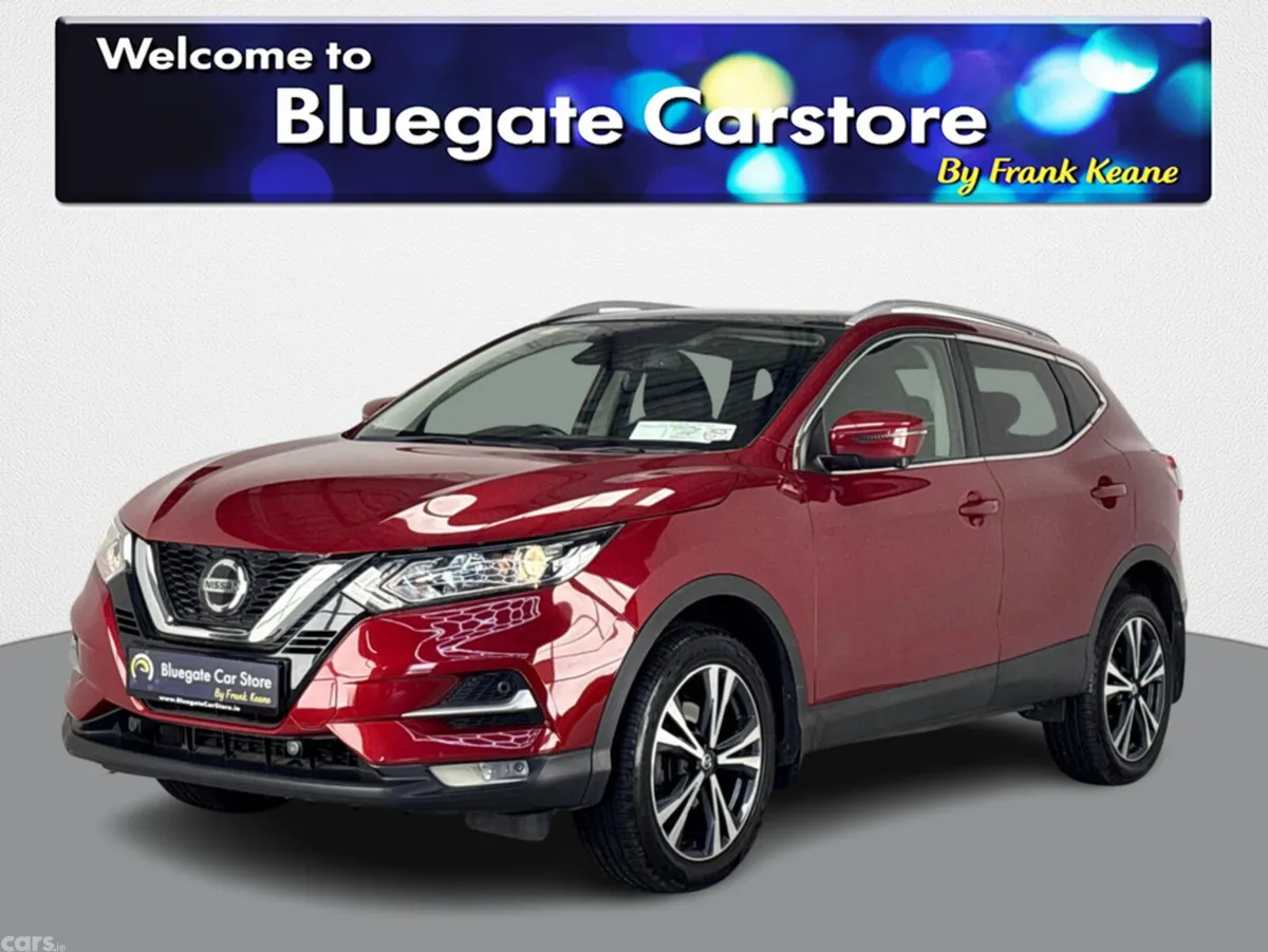 Nissan Qashqai MPV, Petrol, 2020, Red