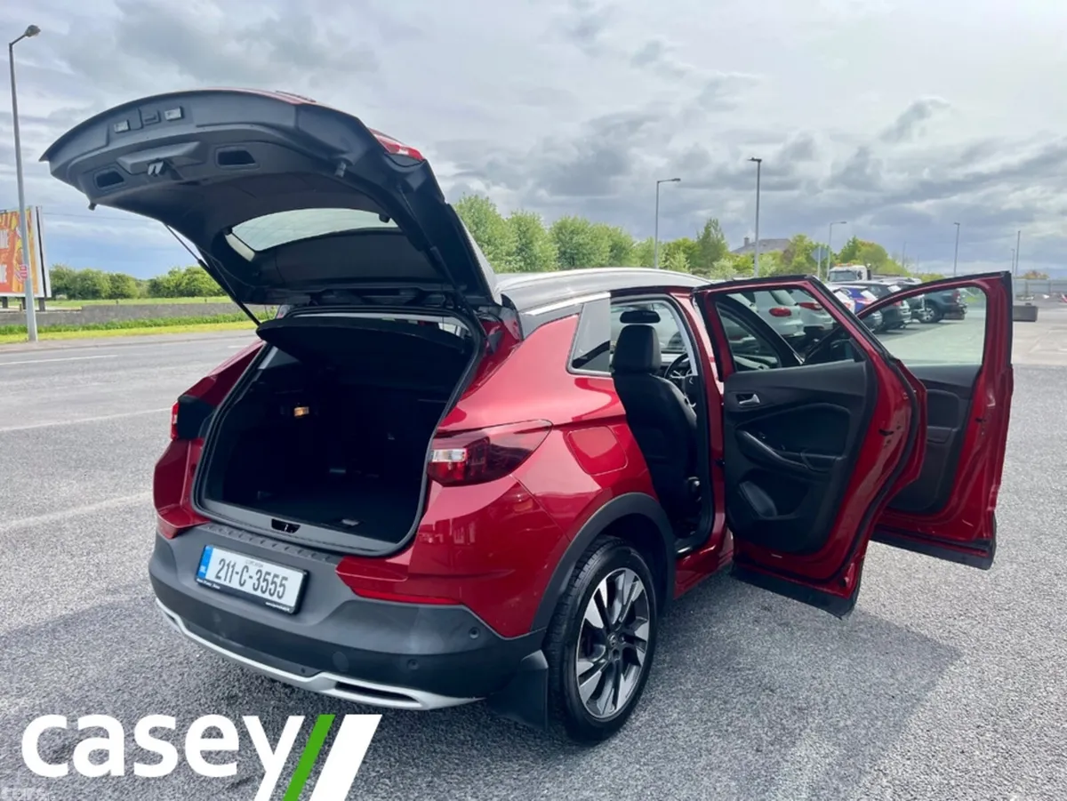 Opel Grandland X MPV, Petrol, 2021, Red