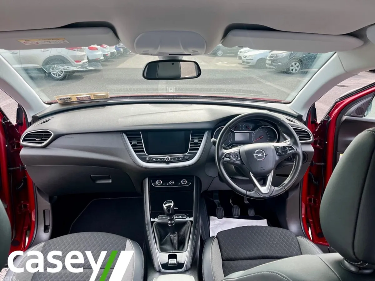 Opel Grandland X MPV, Petrol, 2021, Red