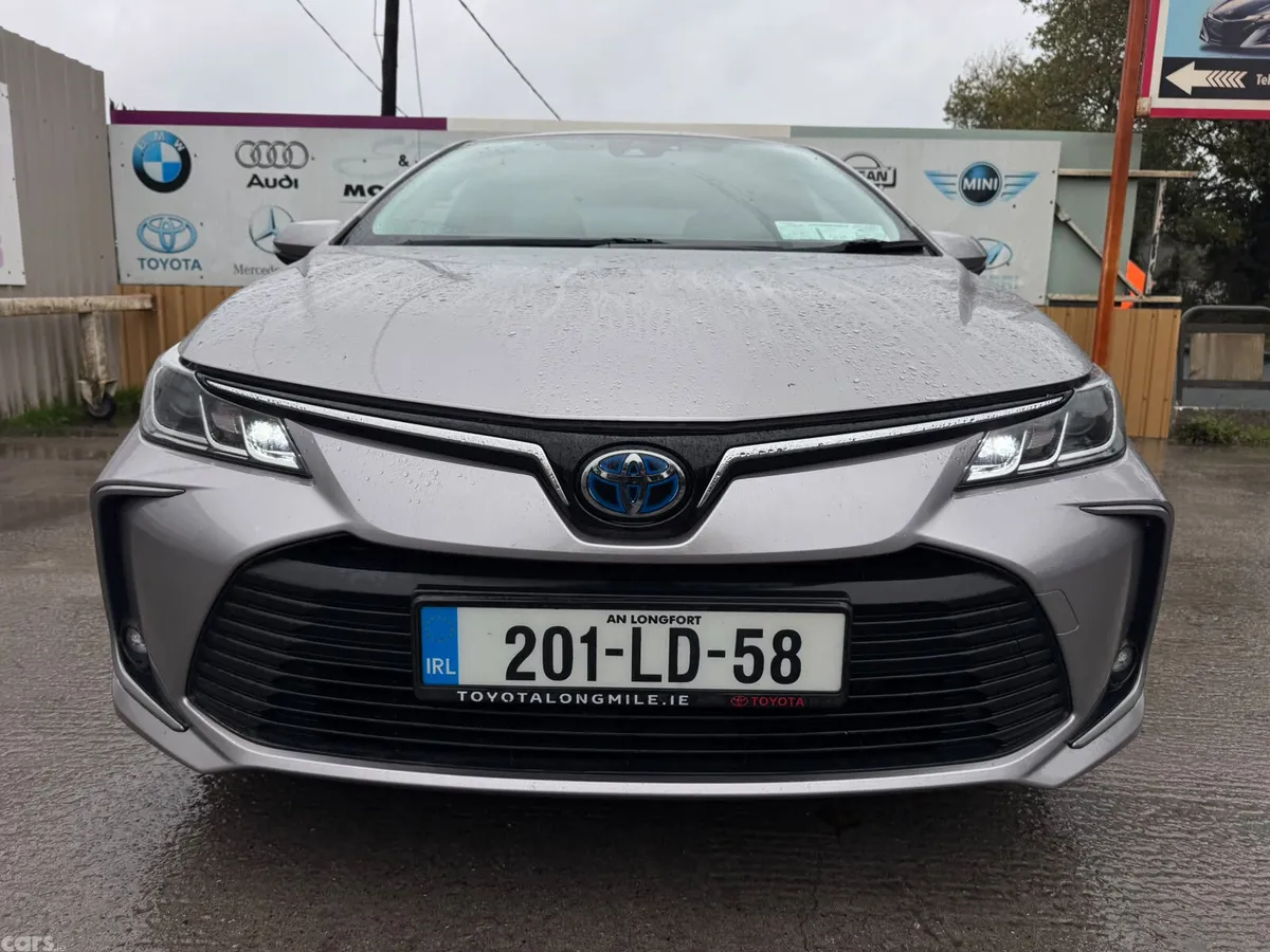 Toyota Corolla Saloon, Petrol Hybrid, 2020, Grey