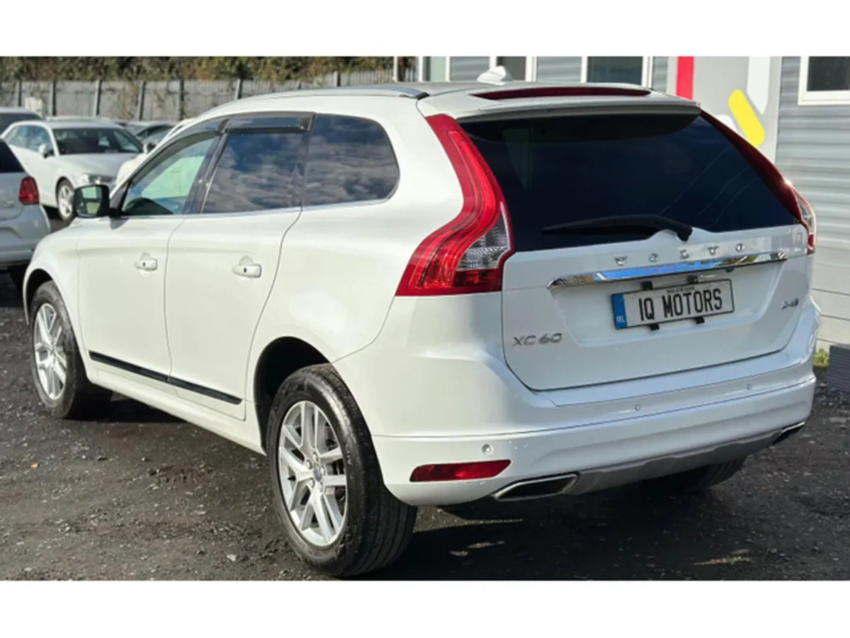 Volvo XC60 SUV, Diesel, 2017, White