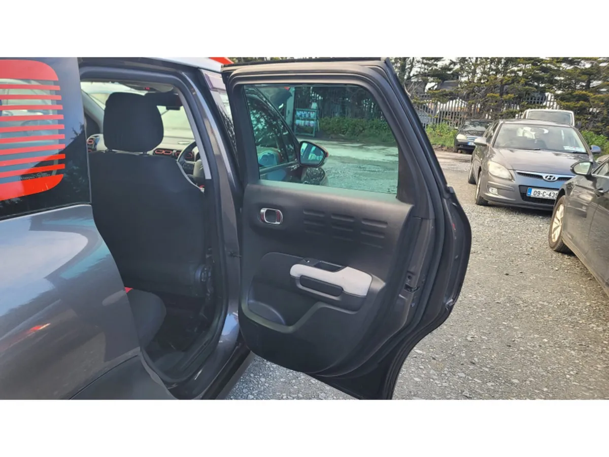 Citroen C3 Aircross SUV, Petrol, 2019, Grey