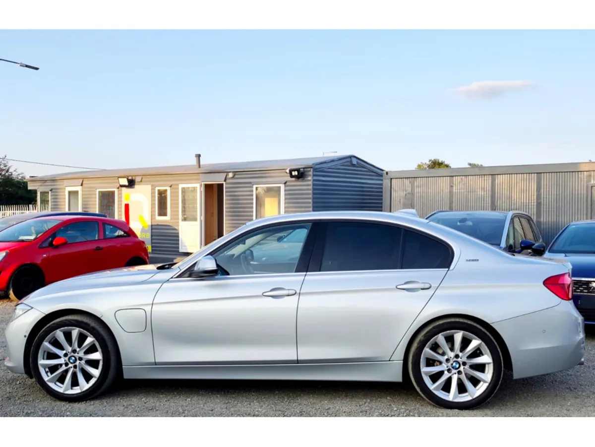 BMW 3-Series Saloon, Petrol Hybrid, 2016, Silver
