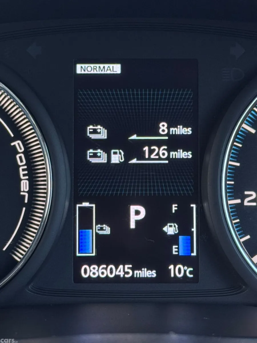 Mitsubishi Outlander SUV, Petrol Plug-in Hybrid, 2018, Black
