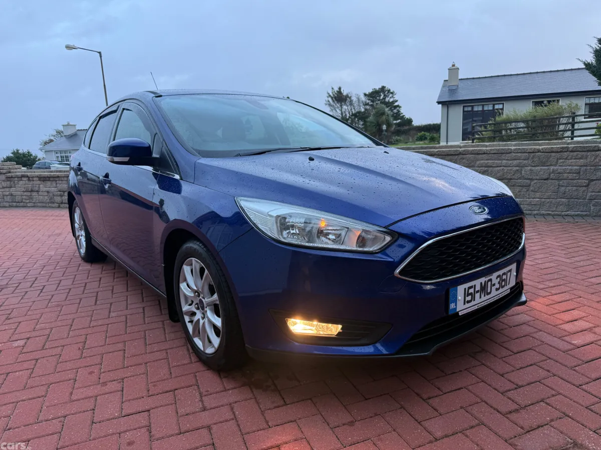 Ford Focus Hatchback, Petrol, 2015, Blue