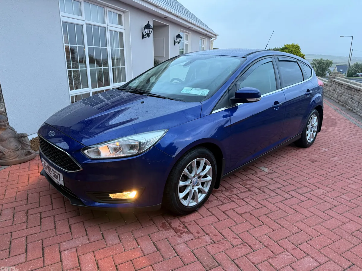 Ford Focus Hatchback, Petrol, 2015, Blue