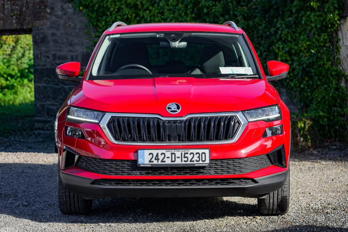 Skoda Karoq SUV, Diesel, 2024, Red