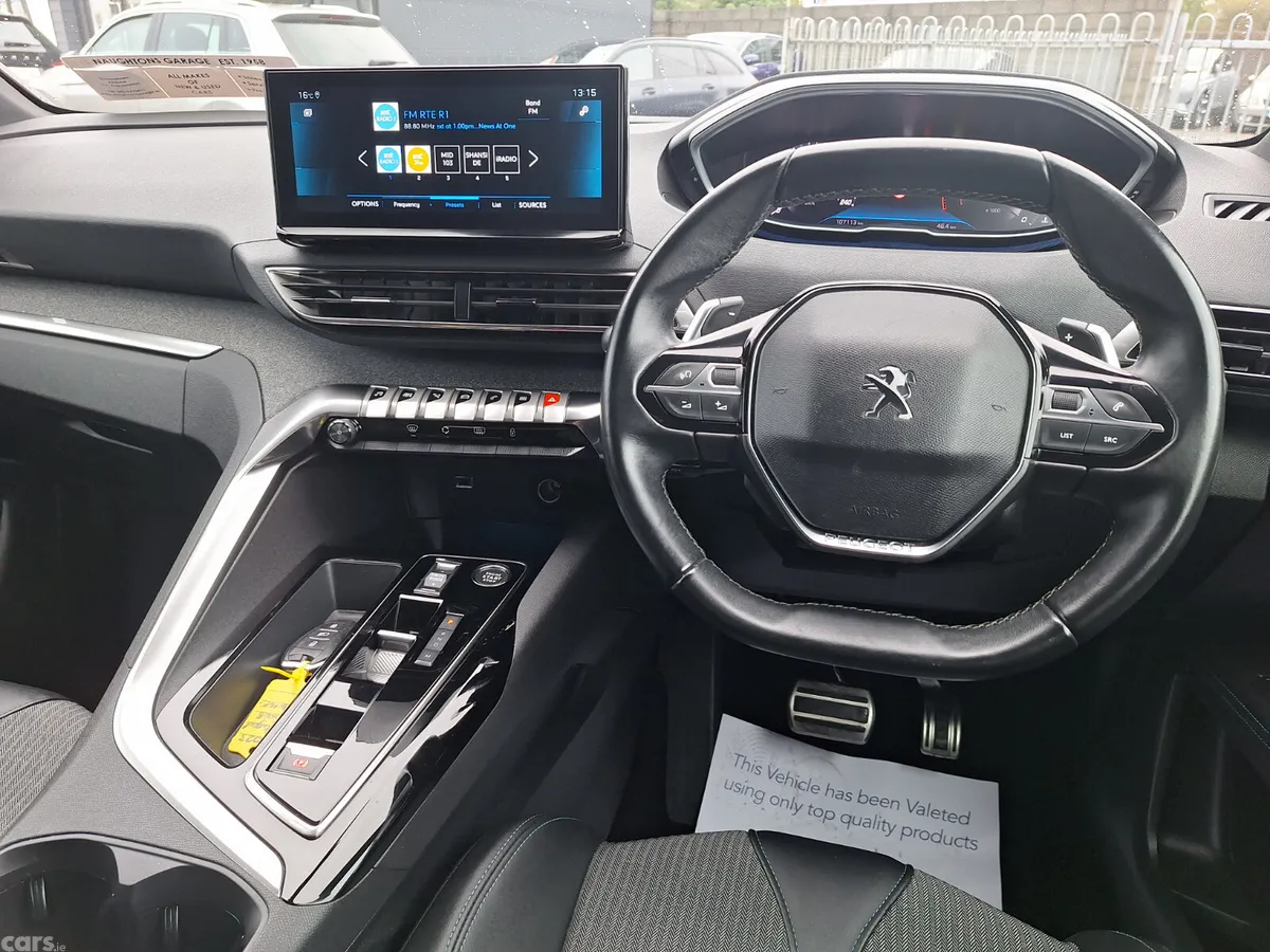 Peugeot 3008 MPV, Diesel, 2023, Red