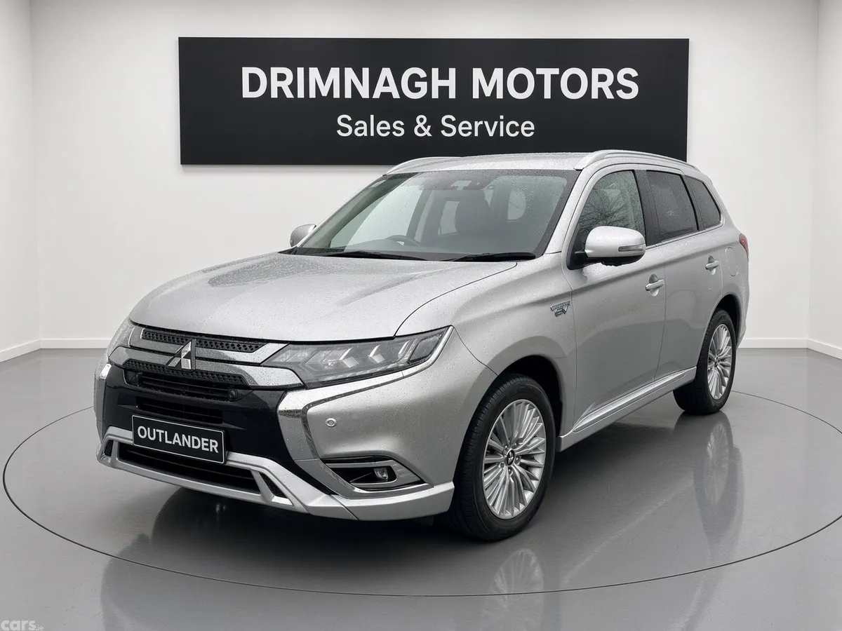 Mitsubishi Outlander SUV, Petrol Plug-in Hybrid, 2018, Silver