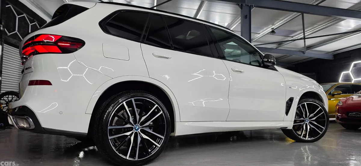 BMW X5 SUV, Petrol Plug-in Hybrid, 2023, White