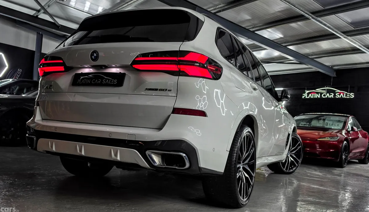 BMW X5 SUV, Petrol Plug-in Hybrid, 2023, White