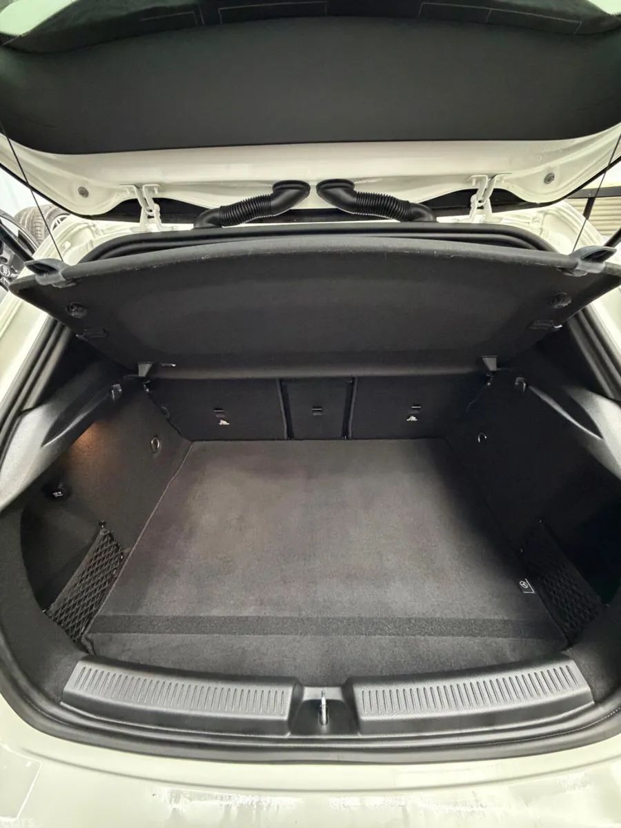 Mercedes-Benz A-Class Hatchback, Petrol, 2020, White