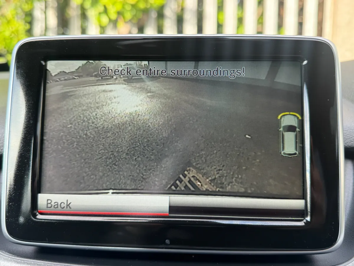 Mercedes-Benz B-Class Hatchback, Petrol, 2014, Black
