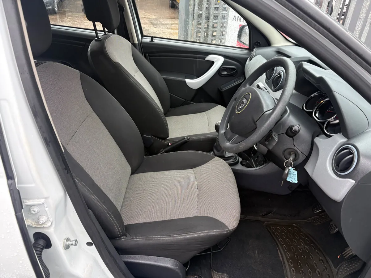 Dacia Duster SUV, Diesel, 2016, White