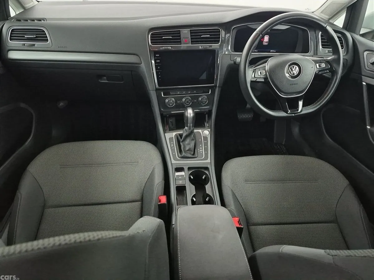 Volkswagen Golf Hatchback, Petrol, 2019, White